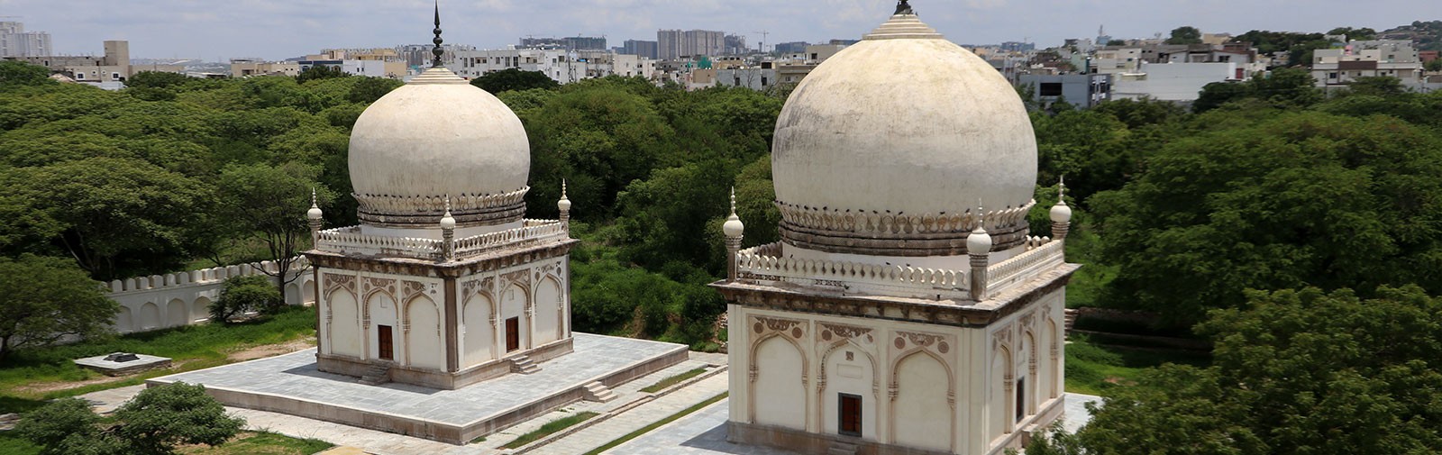 Mausolea of Taramati and Premamati