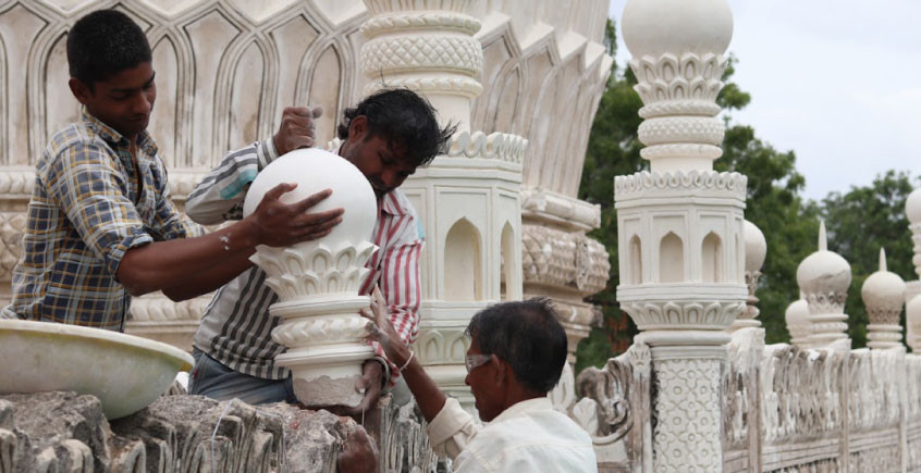 Missing minarets were reconstructed and reinstated in place, based on in-situ evidence