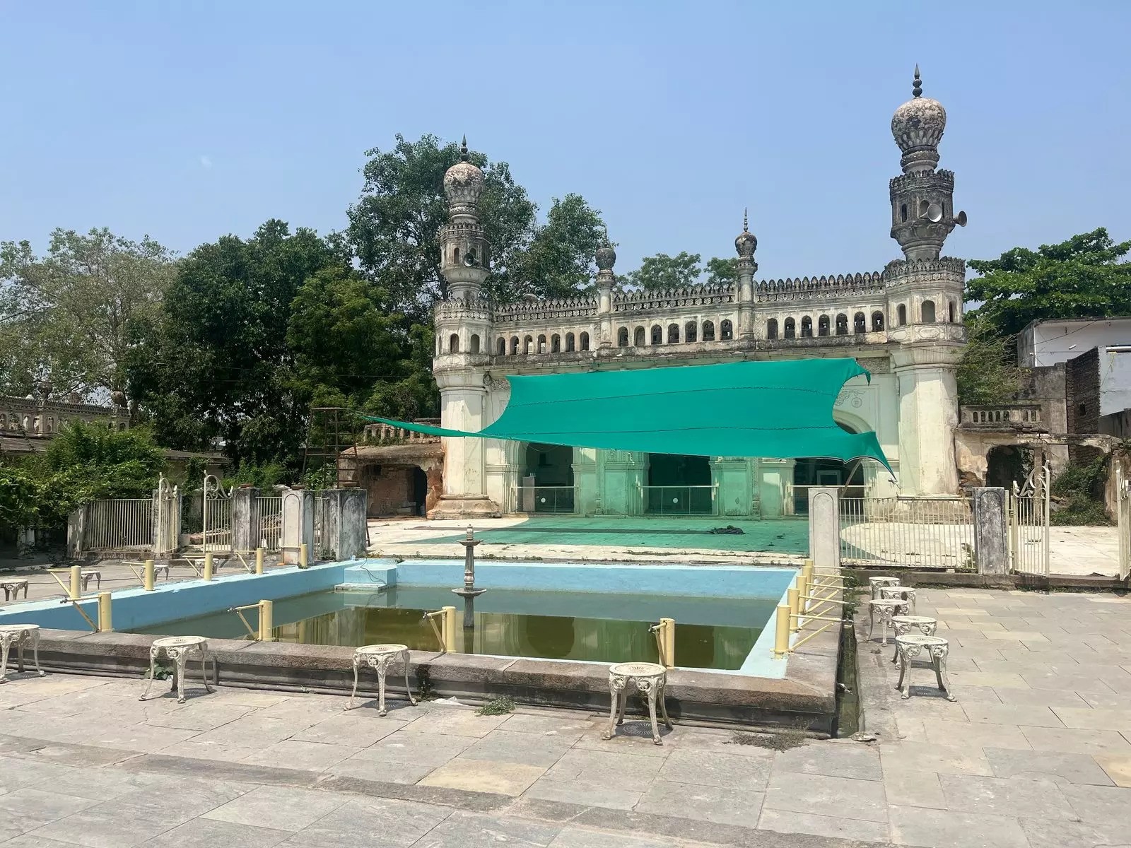 Paigah Tombs to Be Restored by Year-End